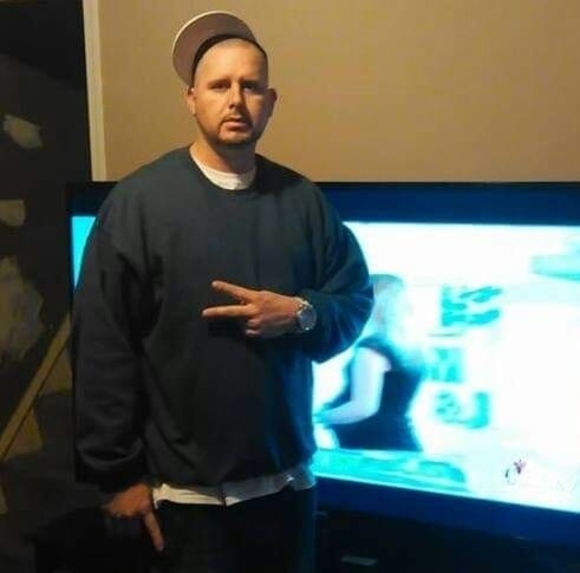 Meet your Posher, Jason - Picture 1 of 1